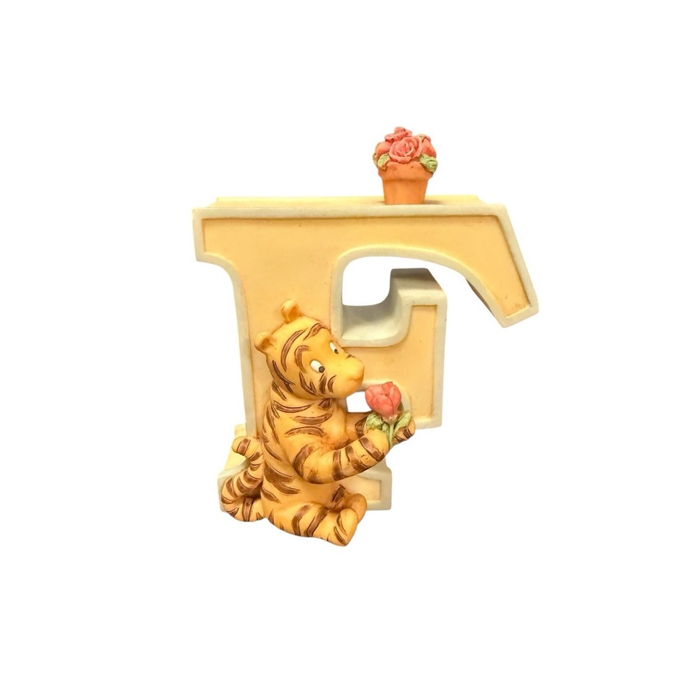 Classic Winnie the‎ Pooh 3D Alphabet Letter F Michel Resin Flowers Tigger